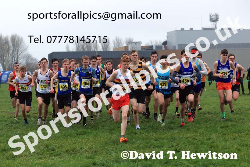 Mens under-17s 2023 North Eastern Cross Country Champs., Temple Park, South Shields. Photo: David T. Hewitson/Sports for All Pics